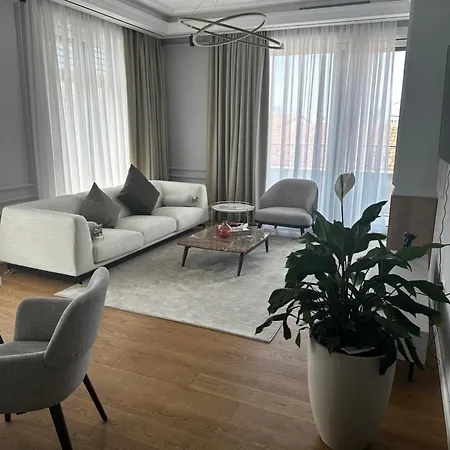 Unique Premium Penthouse With And Gym In Dedinje Apartman Belgrád