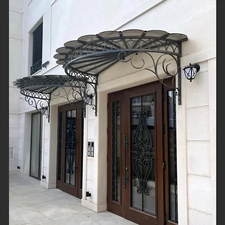 Unique Premium Penthouse With And Gym In Dedinje Apartman Belgrád