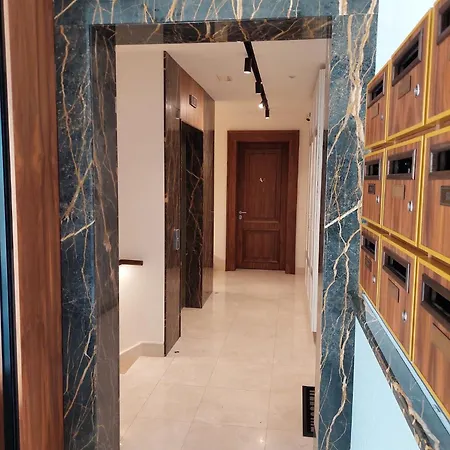 Apartman Unique Premium Penthouse With And Gym In Dedinje *