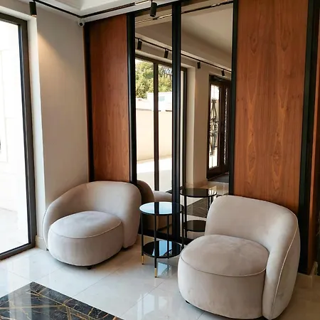 Unique Premium Penthouse With And Gym In Dedinje * Belgrád