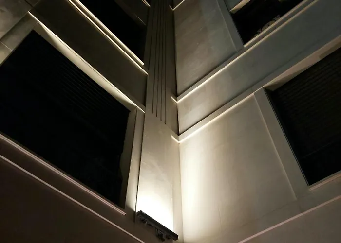 Unique Premium Penthouse With And Gym In Dedinje 公寓