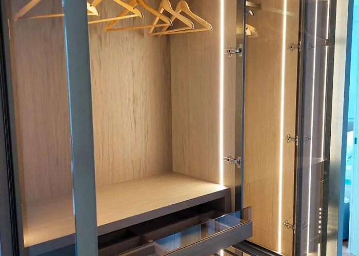 Unique Premium Penthouse With And Gym In Dedinje 公寓 *